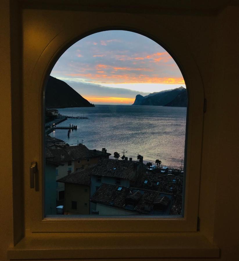 Wind Rose Apartments 2 Torbole Sul Garda Kültér fotó